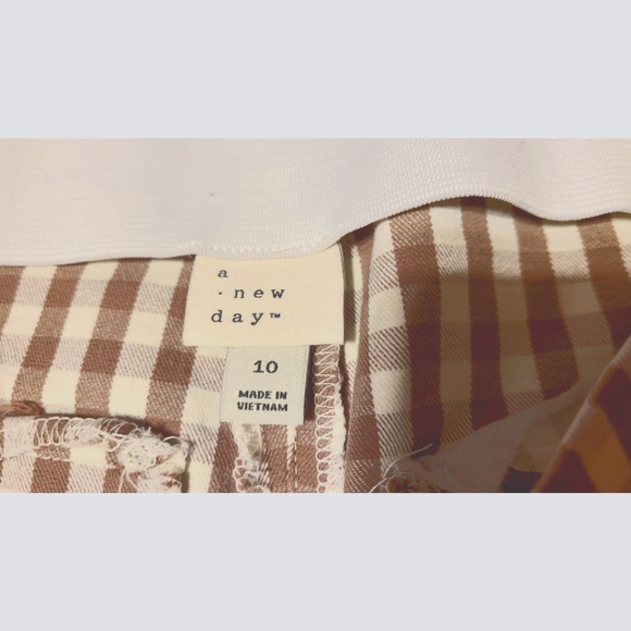 High Rise Pants - Picture 5 of 9